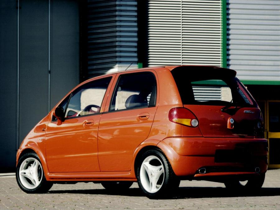  Daewoo d&rsquo;Arts Sport Concept 1997 года  (фото 2 из 2)